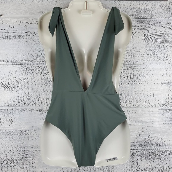 Aerie One Piece Deep V-Neck Plunge Sage Swimsuit Size Medium - Picture 4 of 8